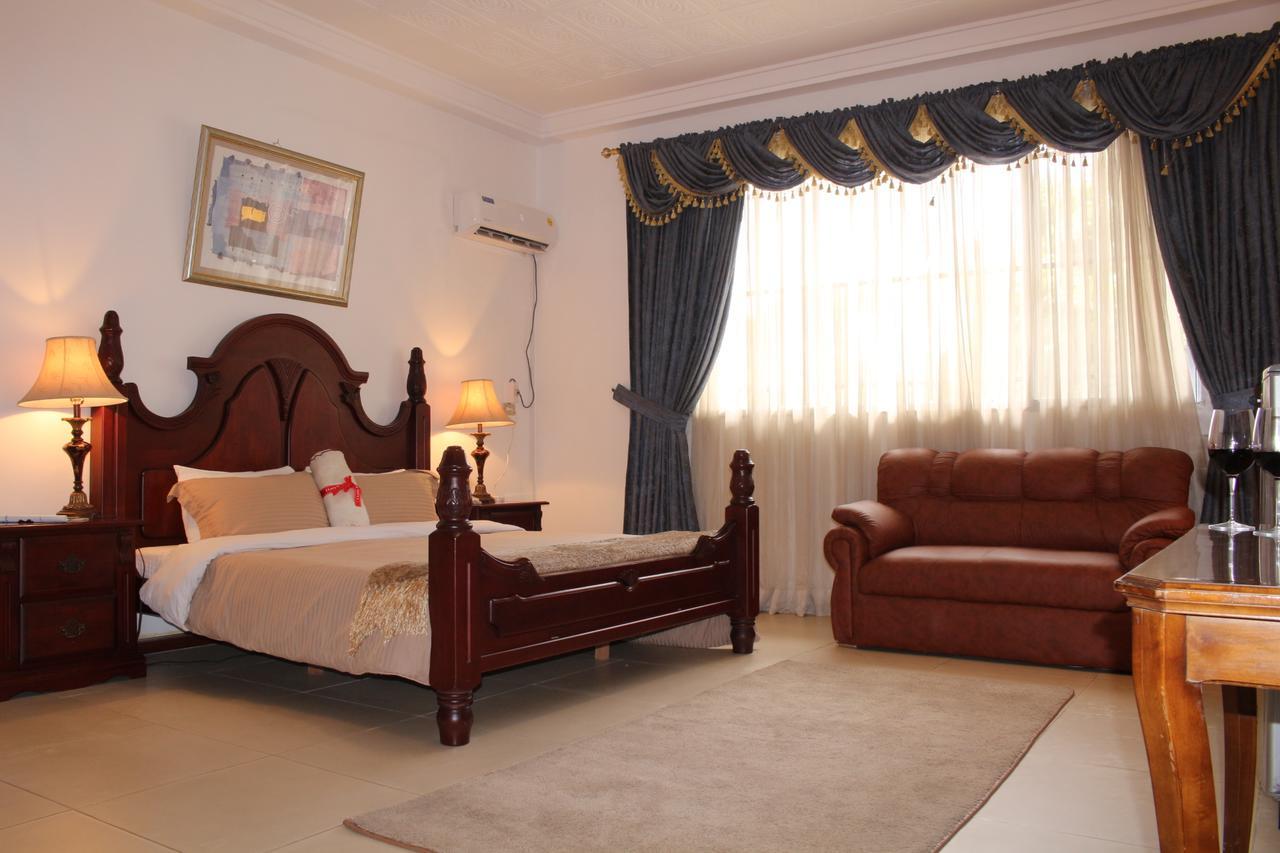 Embassy Suites Hotel مونروفيا المظهر الخارجي الصورة