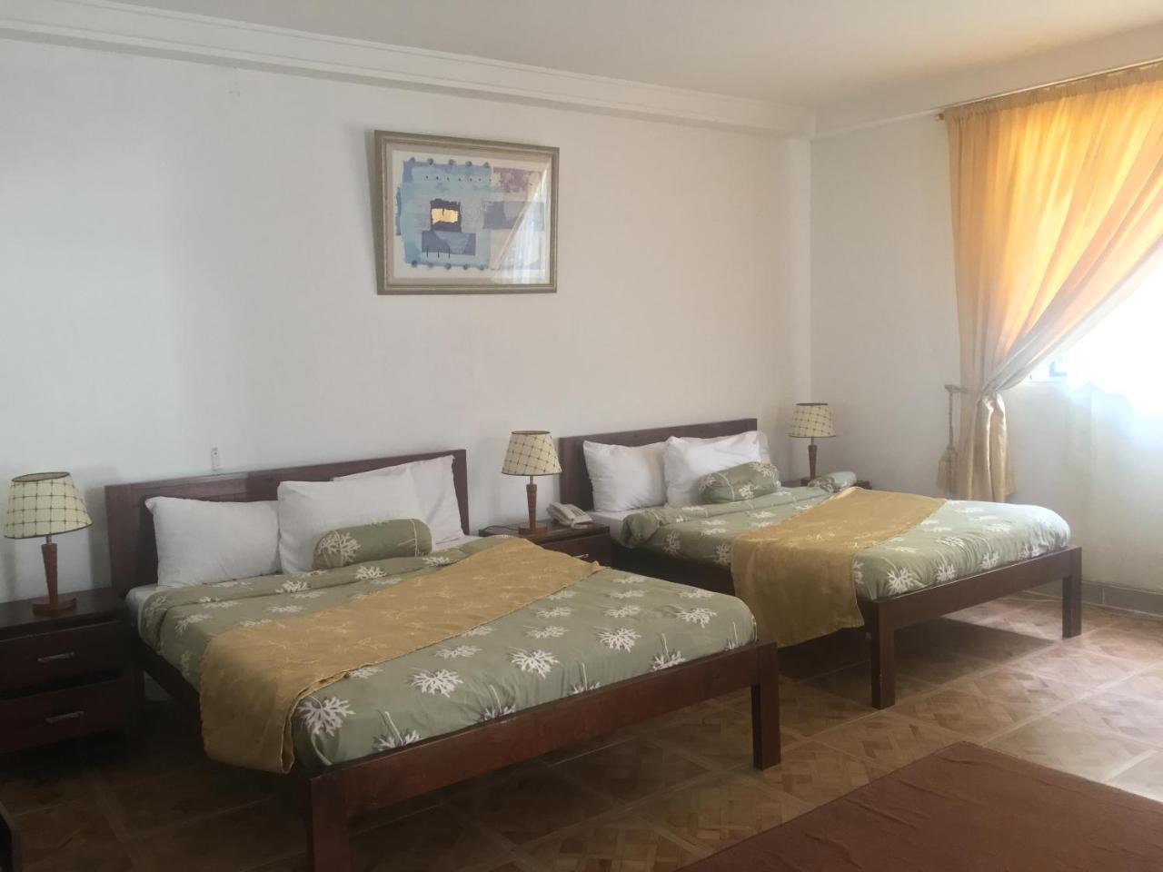 Embassy Suites Hotel مونروفيا المظهر الخارجي الصورة